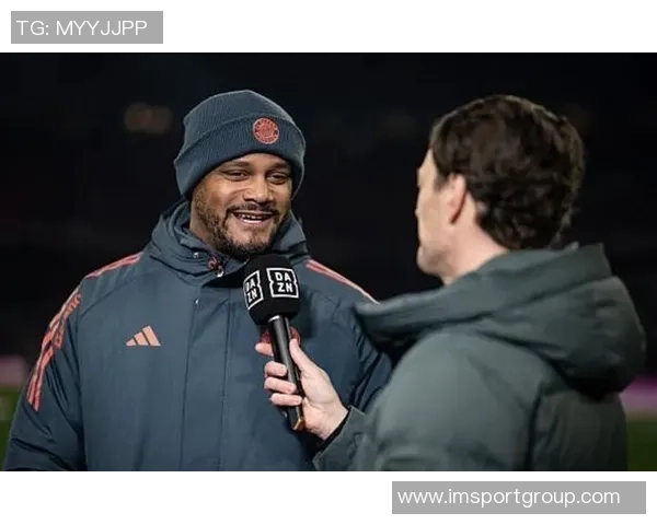 孔帕尼续约获广泛认可球员在其指导下显著提升表现