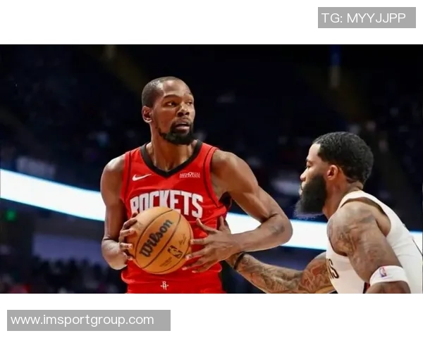 伊森谈杜兰特加盟火箭的第一反应是否还在球队中继续奋斗