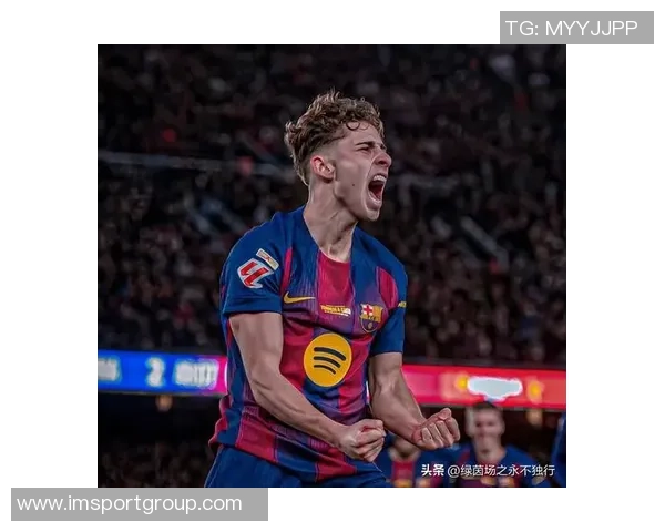 切尔西与阿森纳争夺巴萨中场卡萨多转会费预计3500万欧元