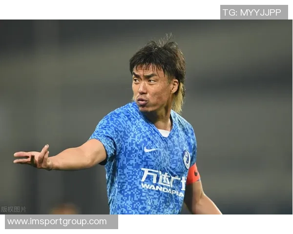 埃纳回应漏判争议称手臂自然下垂判罚合理球碰到我并无犯规